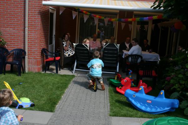 Jesse 2 jaar., geplaatst door mama Lizanne op 2007-08-18