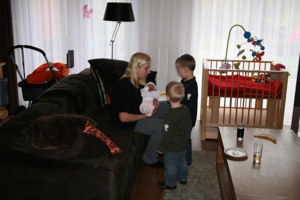 Alana net geboren., geplaatst door mama Lizanne op 2007-11-03