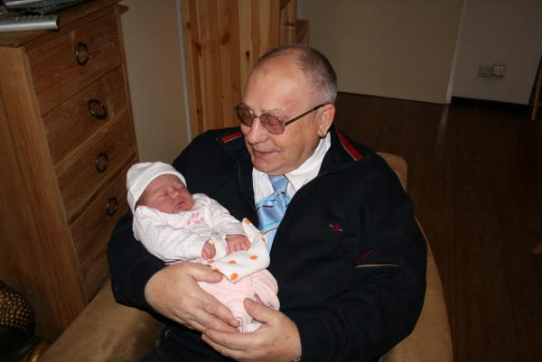 Alana net geboren., geplaatst door mama Lizanne op 2007-11-03