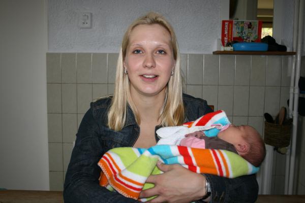 Mama en Alana., geplaatst door mama Lizanne op 2007-11-11