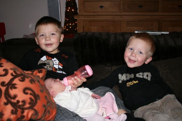 Merijn, Jesse en Alana, geplaatst door mama Lizanne op 2007-11-21