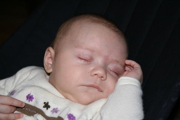 Alana lekker slapen., geplaatst door mama Lizanne op 2008-01-21