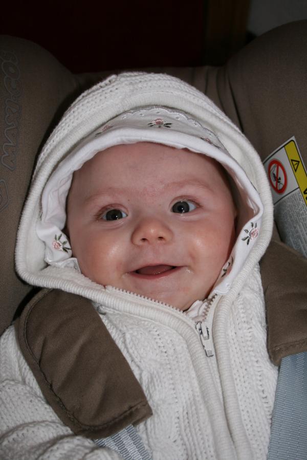 Alana, geplaatst door mama Lizanne op 2008-05-07