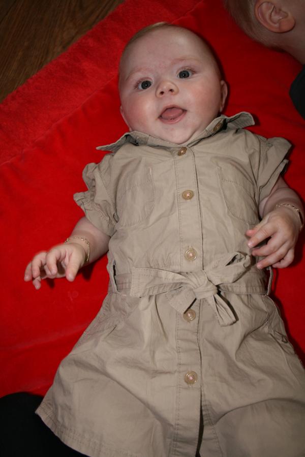 Alana 6 maanden!!!, geplaatst door mama Lizanne op 2008-05-07