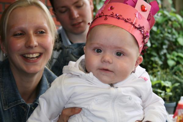 Alana een half jaar!, geplaatst door mama Lizanne op 2008-05-08
