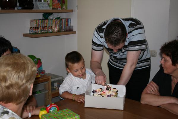 Merijn 4 jaar!, geplaatst door mama Lizanne op 2008-06-12