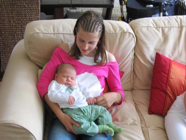 Merijn bij achternicht Melanie - 3, geplaatst door papa Boudewijn op 2004-06-29