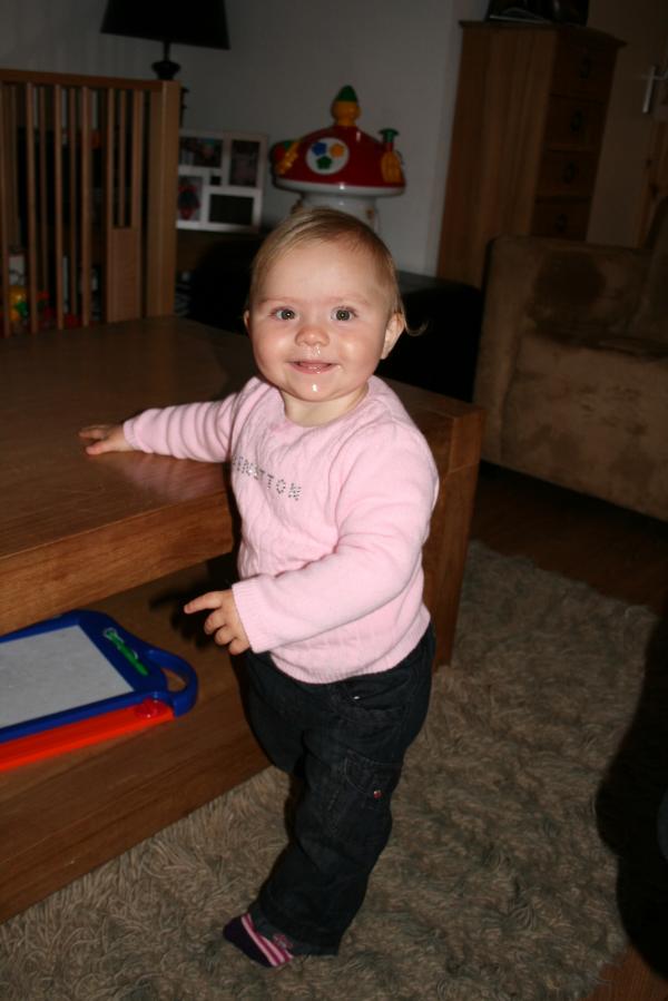 Alana, geplaatst door mama Lizanne op 2008-09-30