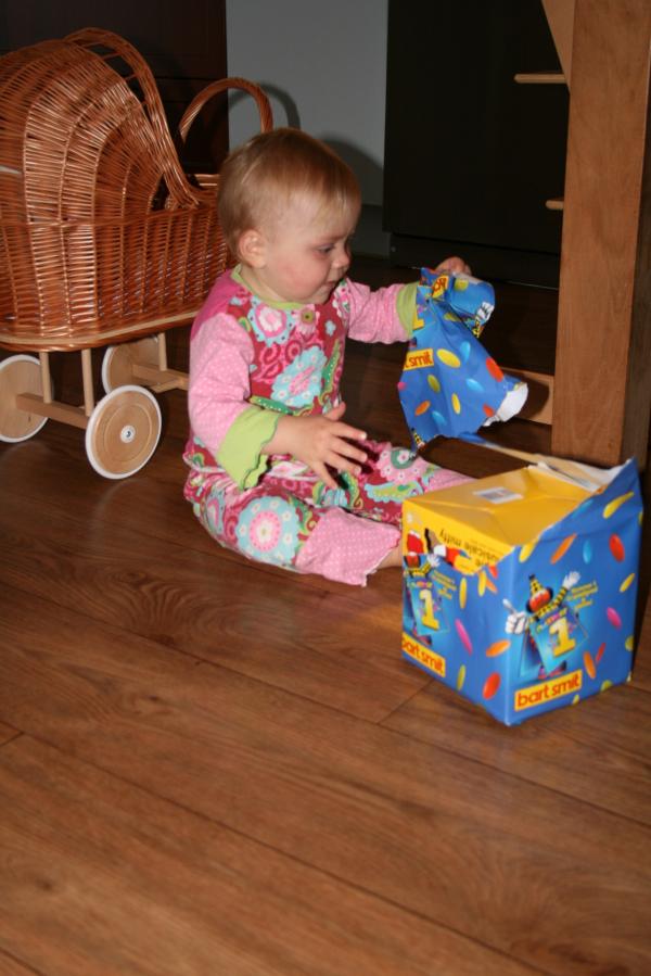 Alana 1 jaar!, geplaatst door mama Lizanne op 2008-11-11