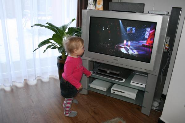 Alana danst op K3!, geplaatst door mama Lizanne op 2009-01-11