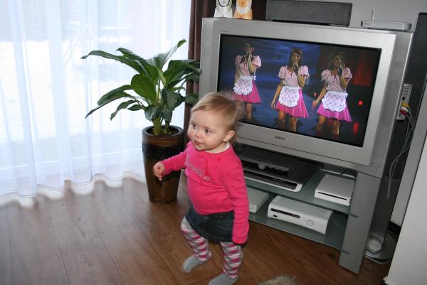 Alana danst op K3!, geplaatst door mama Lizanne op 2009-01-11