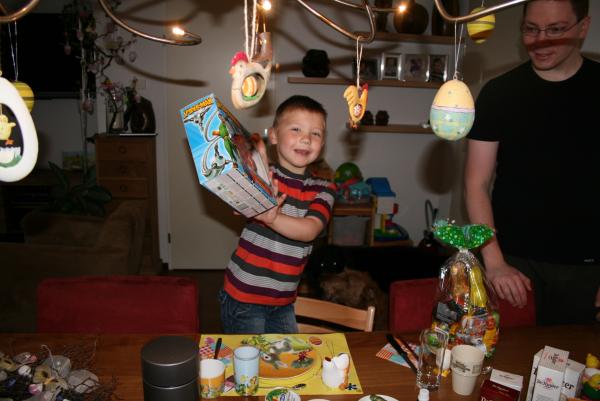 Paasontbijt!, geplaatst door mama Lizanne op 2009-04-13