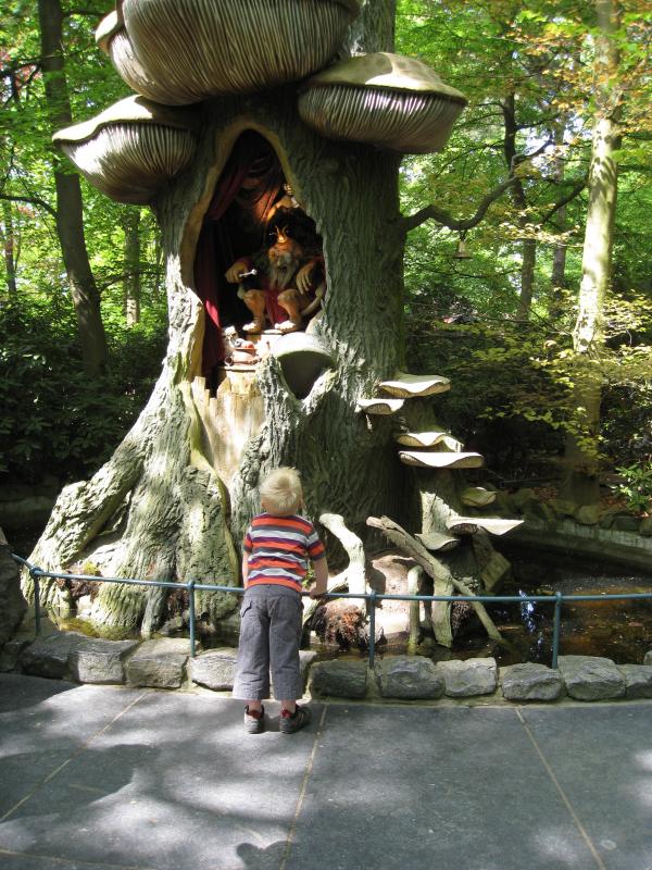 In de efteling!, geplaatst door mama Lizanne op 2009-05-25