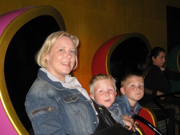 In de efteling!, geplaatst door mama Lizanne op 2009-05-25