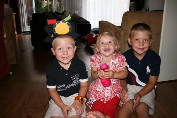 Jesse 4 jaar!, geplaatst door mama Lizanne op 2009-10-19