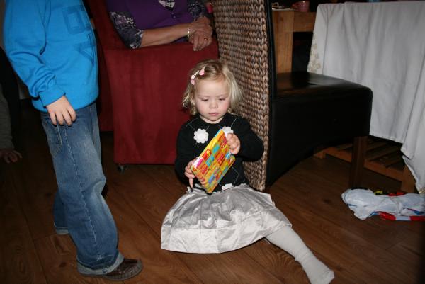Alana 2 jaar!, geplaatst door mama Lizanne op 2009-11-02