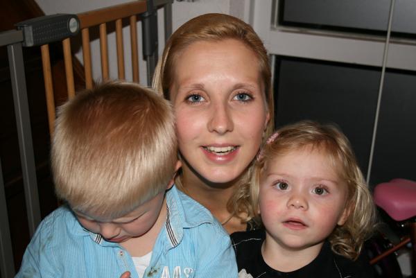 Alana 2 jaar!, geplaatst door mama Lizanne op 2009-11-02