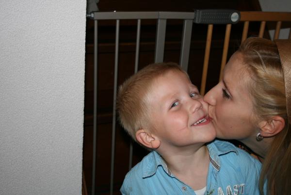 Alana 2 jaar!, geplaatst door mama Lizanne op 2009-11-02