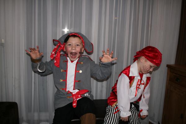 Carnaval, geplaatst door mama Lizanne op 2010-03-17