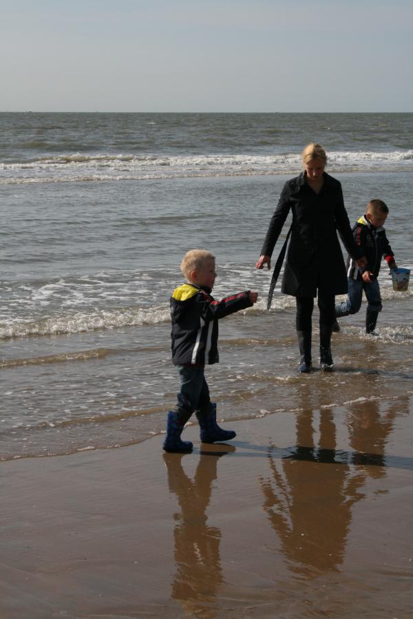 Zandvoort aan Zee 2010, geplaatst door mama Lizanne op 2010-06-02