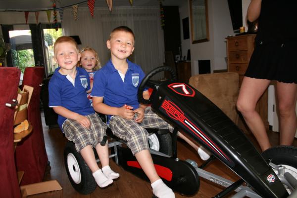 Merijn 6 jaar!, geplaatst door mama Lizanne op 2010-06-02