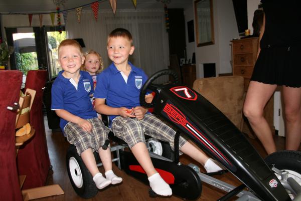 Merijn 6 jaar!, geplaatst door mama Lizanne op 2010-06-02