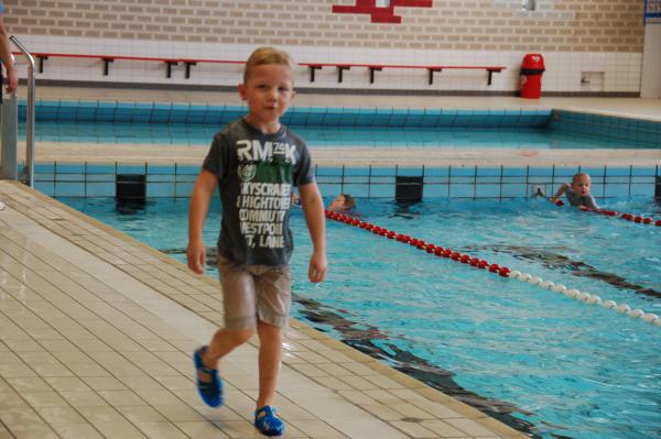 Jesse afzwemmen diploma A, geplaatst door mama Lizanne op 2011-01-09