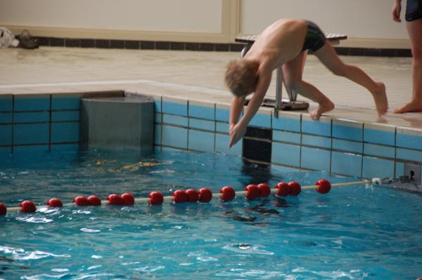 Jesse afzwemmen diploma A, geplaatst door mama Lizanne op 2011-01-09