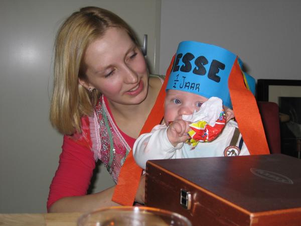 Jesse een half jaar!, geplaatst door mama Lizanne op 2006-02-25