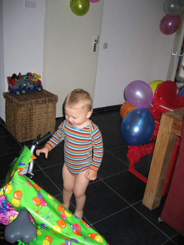 Merijn zijn 2e verjaardag!, geplaatst door mama Lizanne op 2006-05-29