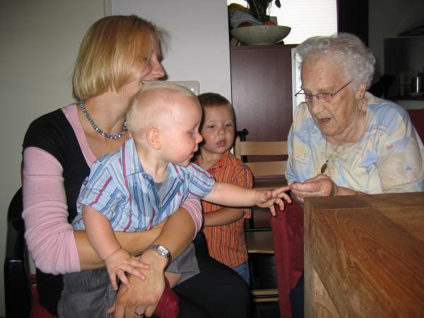 Jesse 1 jaar., geplaatst door mama Lizanne op 2006-08-19