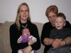 Mama, Alana, Oma Mien en Jesse., geplaatst door mama Lizanne op 2007-12-26