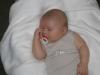 Merijn slapend na zijn 1e prikje., geplaatst door mama Lizanne op 2004-11-01