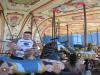 Jesse en Papa in de caroussel., geplaatst door mama Lizanne op 2006-08-01